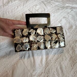 ShiraLeah shell maxi clutch
